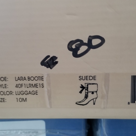 NWT Michael Kors Suede Boots with Faux Fur Trim - Picture 9 of 11